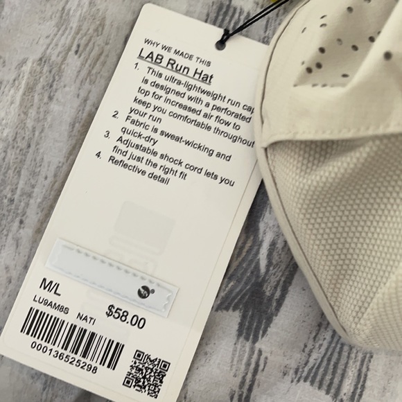 Lululemon Hat only 2 left! - Picture 4 of 4